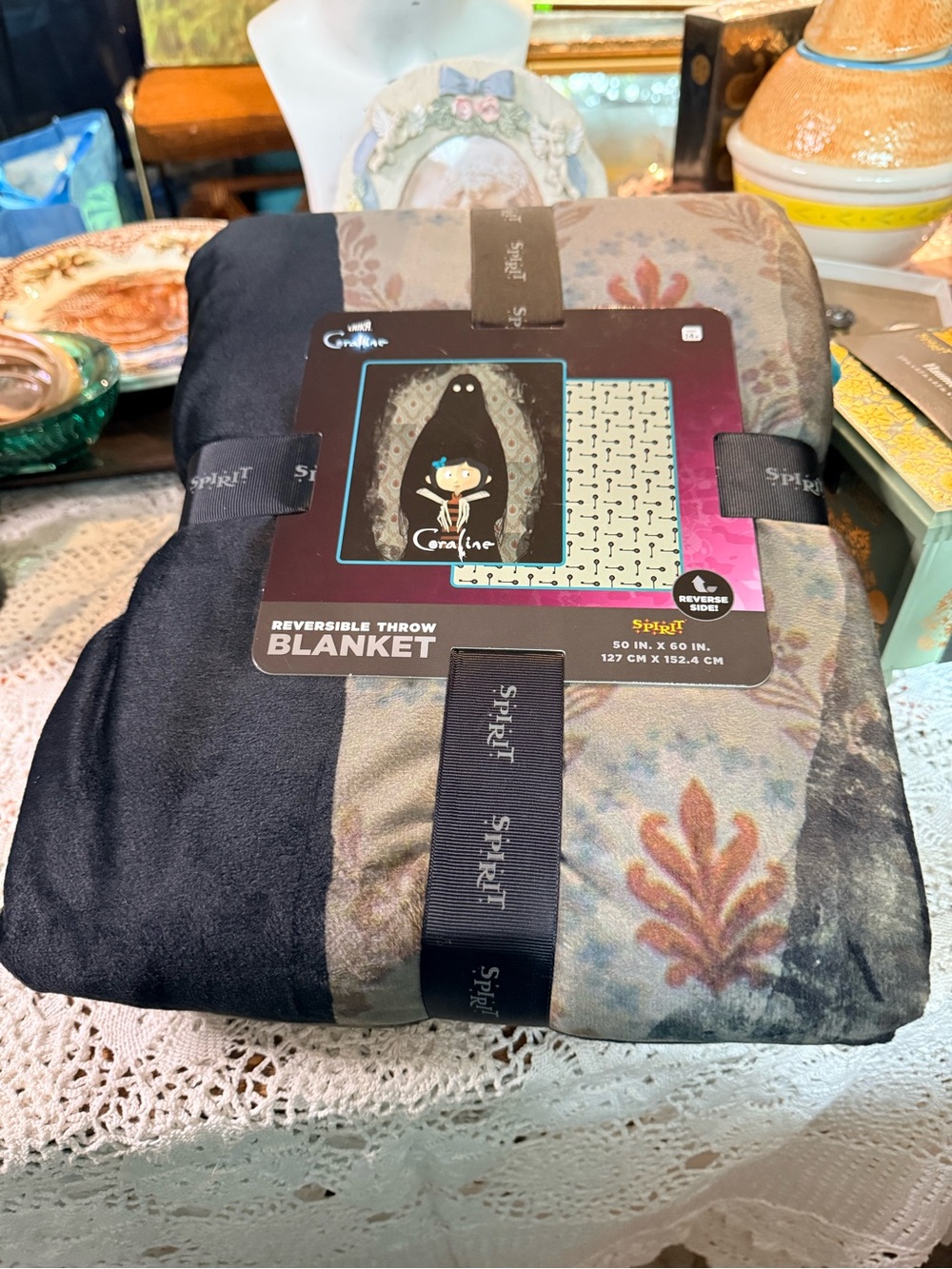 Coralline Reversable Fleece Blanket NWT